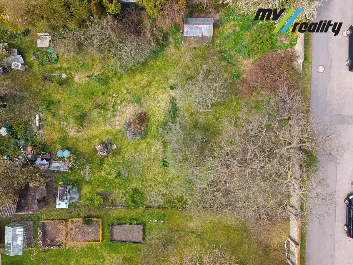 Prodej stavebního pozemku 600 m²